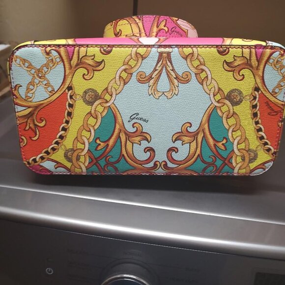 Guess  Tote With Snap Pouch - Picture 5 of 10